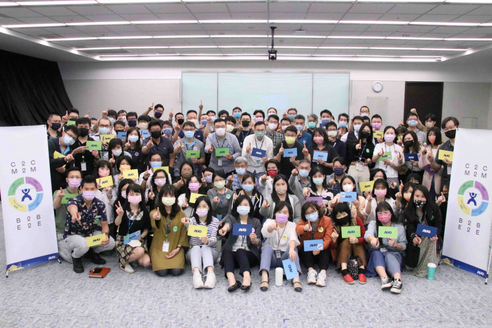 友達提供全球及集團輪調機會，支持同仁持續進修學習，致力為專業人才打造友善多元的職場環境