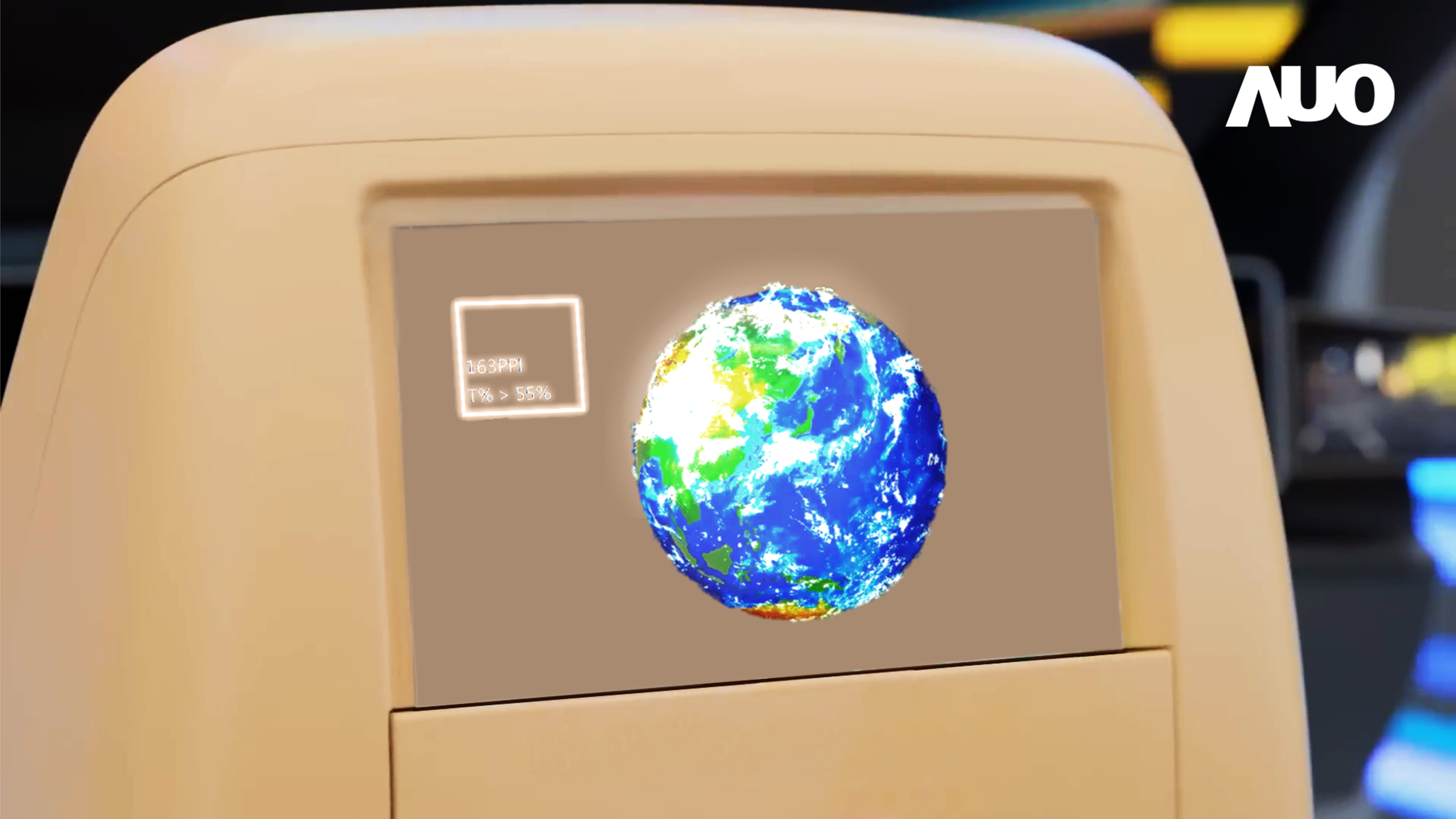 好体育全站登录平台突破设计与制程挑战，推出全球最高分辨率163ppi的13.5吋透明Micro LED面板，并积极布局智能车市场，以期拓展透明显示应用的可能性