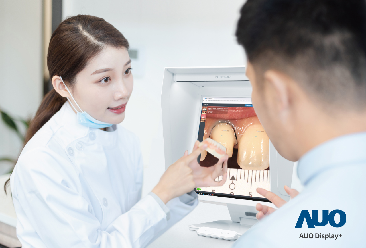 達擎積極投入牙科領域，瞄準牙技所數位轉型趨勢，與成軍滿周年的子公司原色口腔數位，展現智慧牙技整合方案的落地成果，加速推動牙科與假牙製作流程數位化